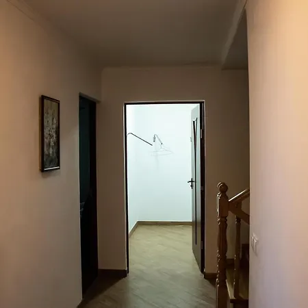 тая Готель типу 